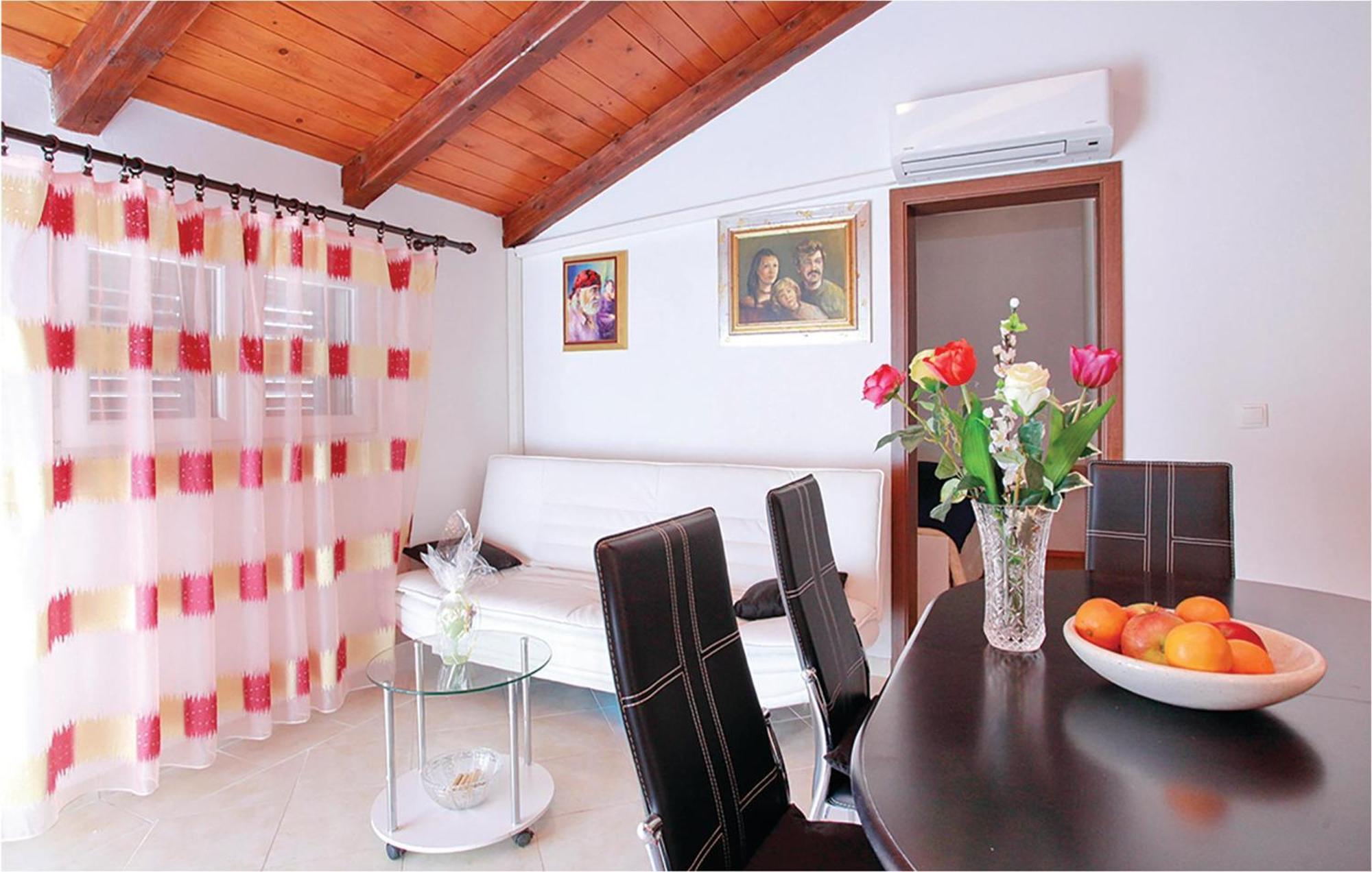 4 Bedroom Amazing Home In Vela Luka Buitenkant foto