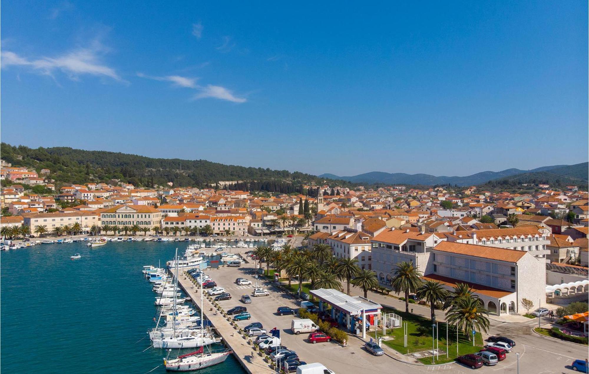4 Bedroom Amazing Home In Vela Luka Buitenkant foto